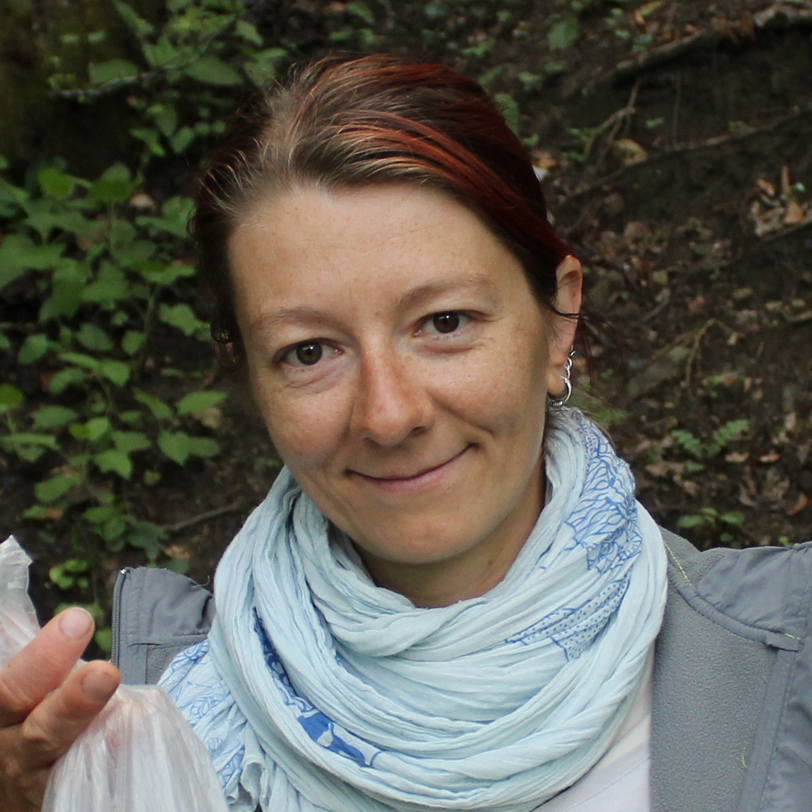 izv. prof. dr. sc. Olga Jovanović Glavaš